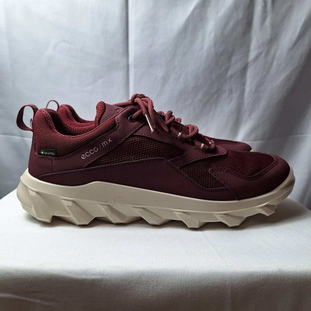 ECCO MX Low Gore-Tex Shoes Womens Sz EU/38 US/7-7.5 Burgundy Waterproof Hiking